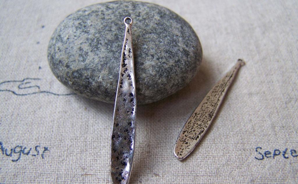 Accessories - 10 Pcs Of Antique Silver Textured Long Leaf Charms Pendants 6x42mm A5626