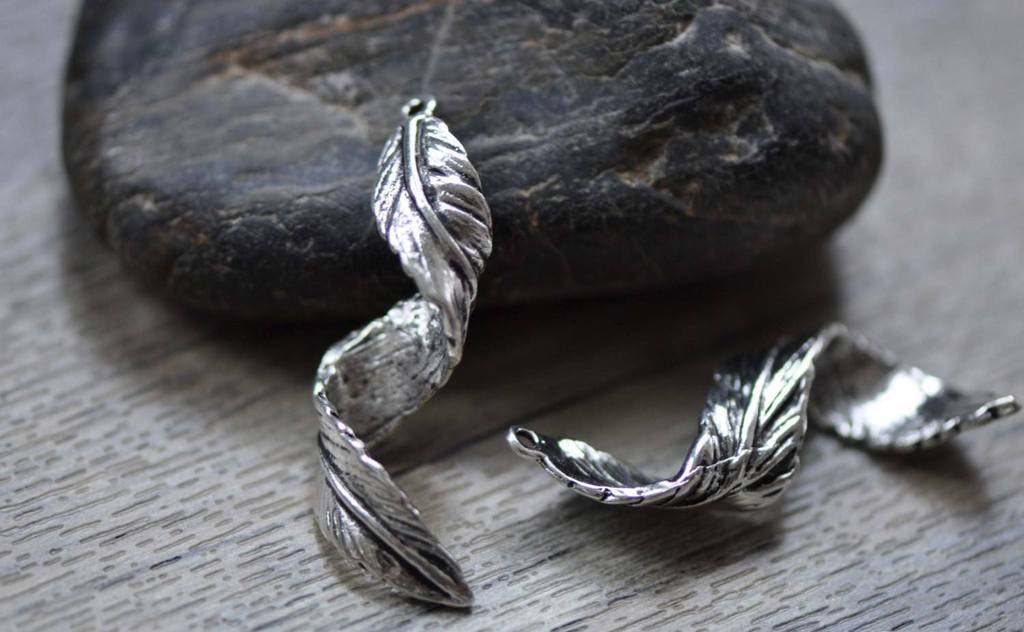 Accessories - 10 Pcs Of Antique Silver Twisted Tree Leaf Charms Pendants 14x44mm A7665