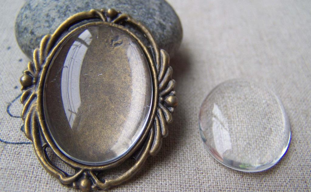 Accessories - 10 Pcs Of Crystal Glass Dome Oval Cabochon Cameo 22x30mm A3640