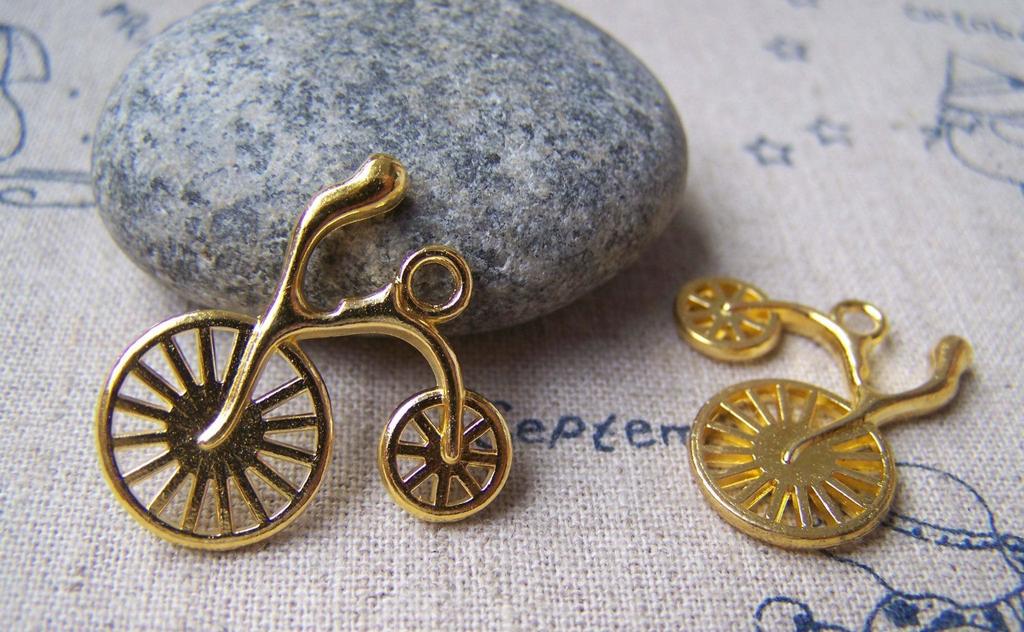 Accessories - 10 Pcs Of Gold Tone Racing Bike Bicycle Charms 24x24mm A938