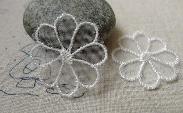 Accessories - 10 Pcs Of White Filigree Crochet FLower Polyester Lace Doily 30mm A6425