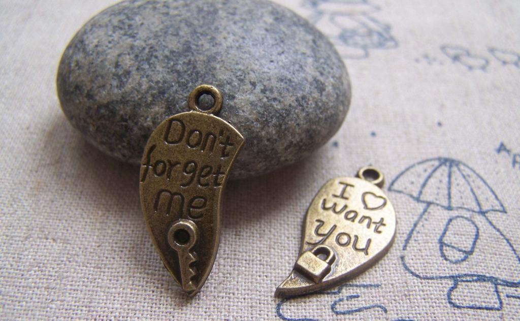 Accessories - 10 Sets (20pcs) Of Antique Bronze Key And Lock Heart Charms 12x22mm A4386