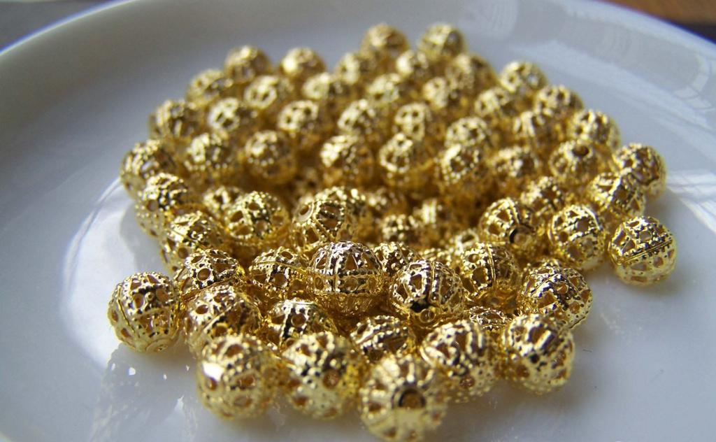 Accessories - 100 Pcs Of Gold Tone Filigree Ball Spacer Beads Size 6mm A232