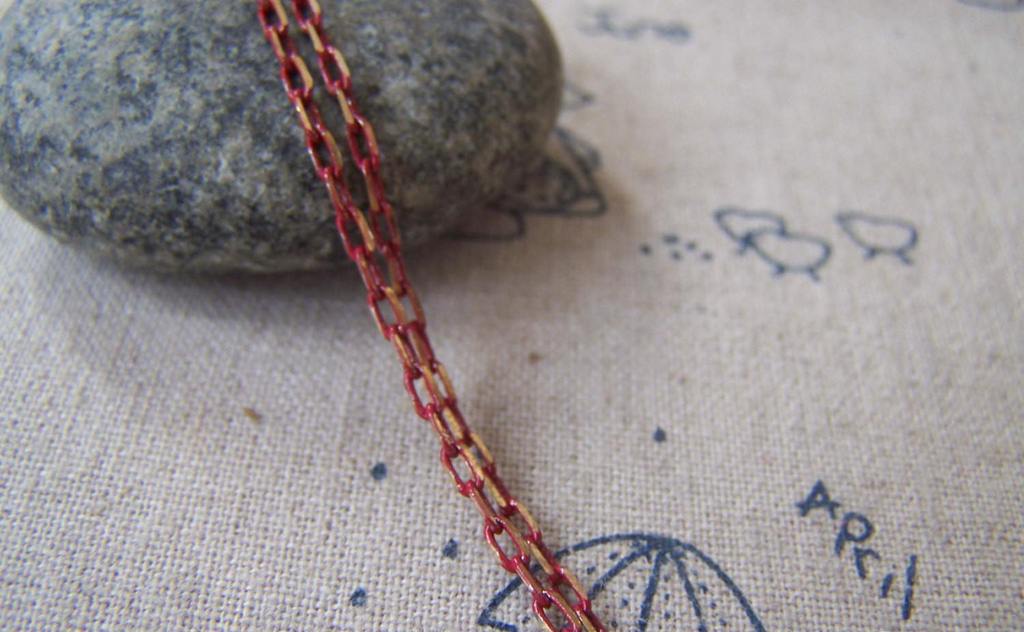 Accessories - 16 Ft (5m) Of Red Textured Brass Oval Cable Chain 2x4mm A4416
