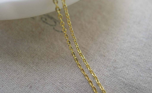 Accessories - 16ft (5m) Of Gold Tone Brass Flat Oval Cable Chain 1mm A7439