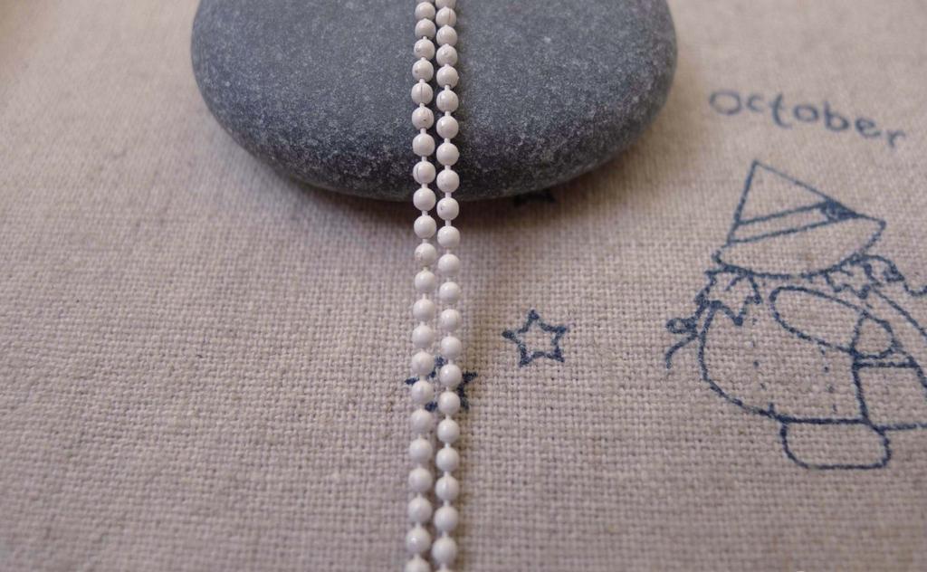 Accessories - 16ft (5m) Of White Electrophoresis Brass Bead Chain 1.5mm A7443