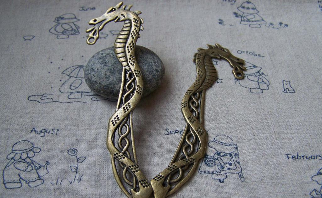 Accessories - 2 Pcs Of Antique Bronze Dragon Hook Bookmark Charms 115mm A5756