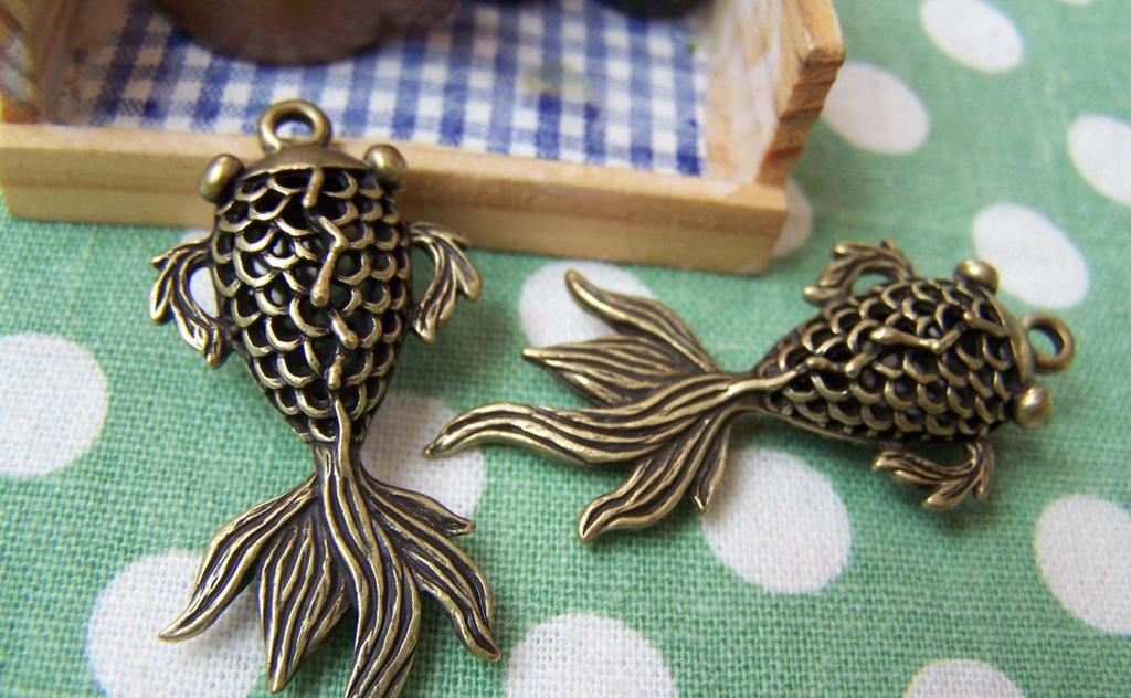 Accessories - 2 Pcs Of Antique Bronze Filigree Goldfish Pendants Charms 20x41mm A1799