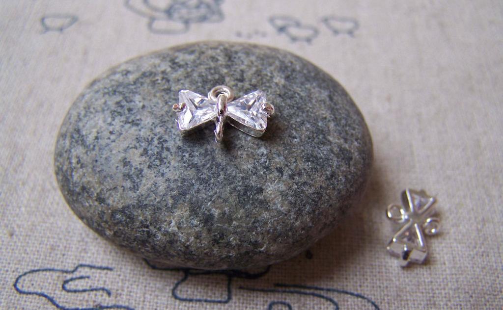 Accessories - 2 Pcs Of Silver Tone Brass Bow Tie White Zircon Connectors 6x10mm A4991
