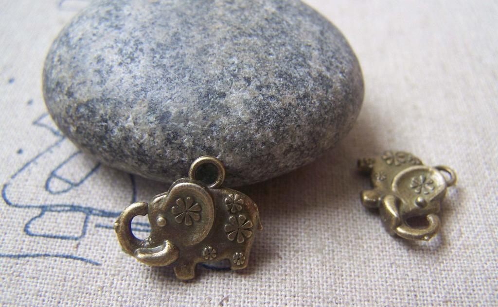 Accessories - 20 Pcs Antique Bronze Flower Elephant Charms 13x16mm A4866