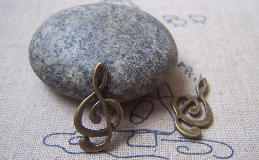 Accessories - 20 Pcs Antique Bronze Treble Clef Music Note Charms 12x23mm A4860