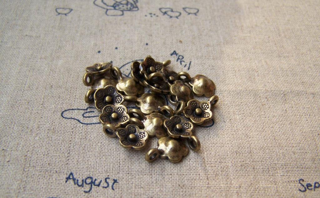 Accessories - 20 Pcs Of Antique Bronze 5 Leaf Flower Charms 10x14mm A413