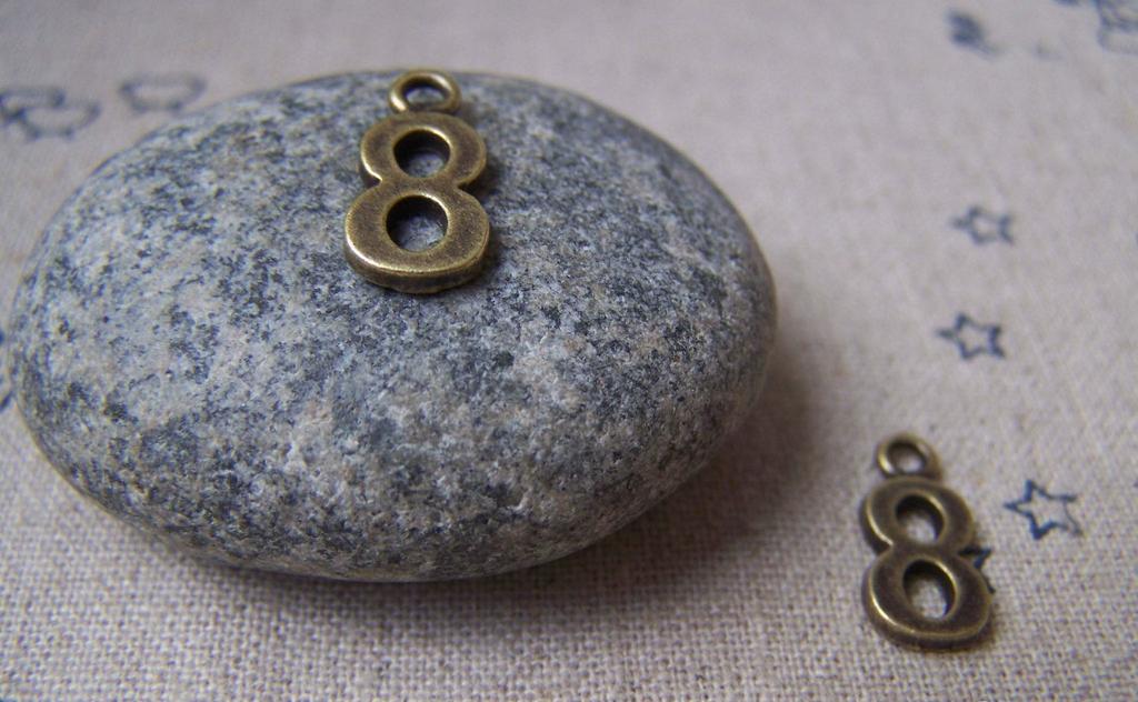 Accessories - 20 Pcs Of Antique Bronze Arabic Figure Number 8 Eight Charms 7x15mm A1773