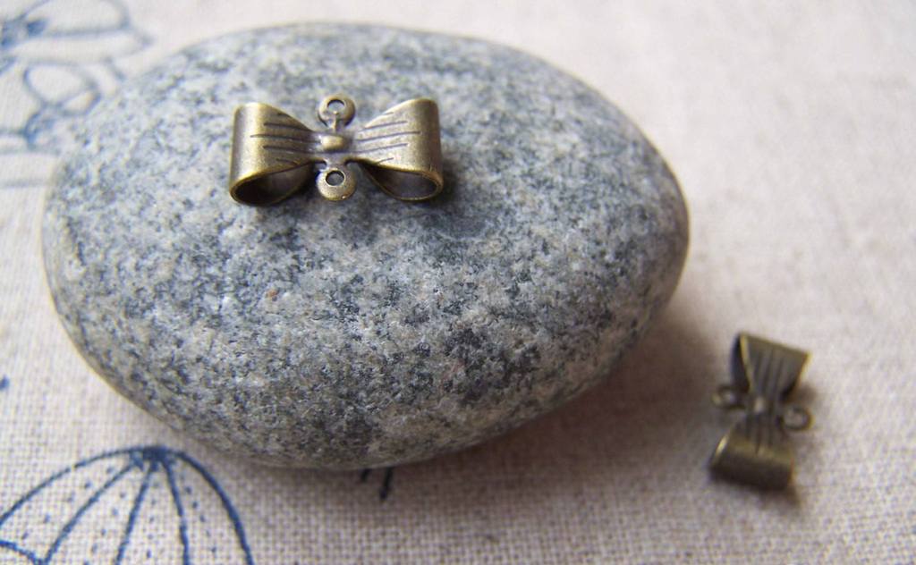 Accessories - 20 Pcs Of Antique Bronze Bow Tie Knot Connector 7x12mm A1633