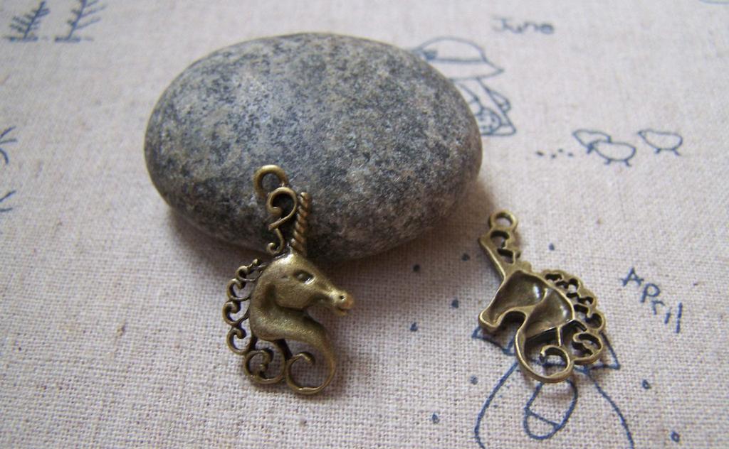 Accessories - 20 Pcs Of Antique Bronze Filigree Unicorn Charms 15x26mm A2473