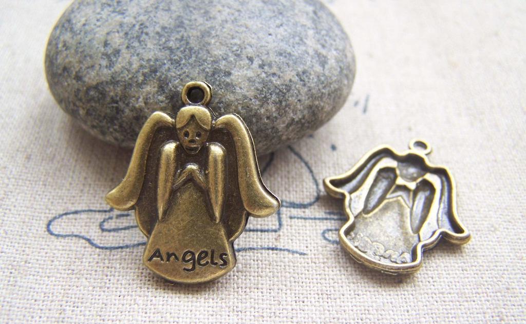Accessories - 20 Pcs Of Antique Bronze Lovely Angel Charms 20x23mm A4449