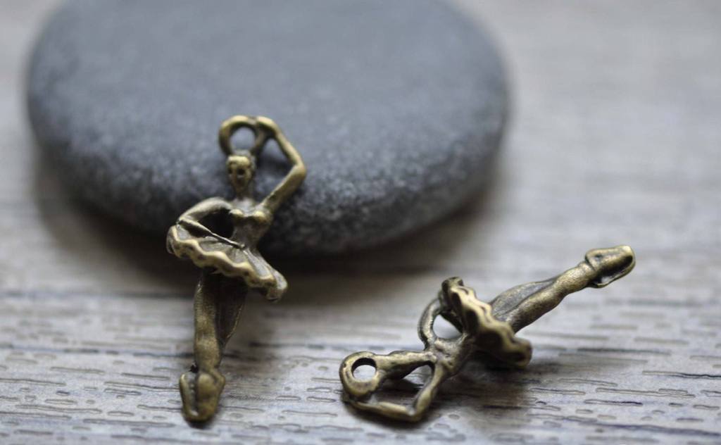 Accessories - 20 Pcs Of Antique Bronze Lovely Ballet Girl Dancer Charms 10x25mm A1613