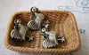 Accessories - 20 Pcs Of Antique Bronze Lovely Cock Rooster Charms 13x15mm A2195