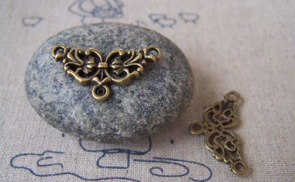 Accessories - 20 Pcs Of Antique Bronze Lovely Flower Connector Charms 14x26mm A4496