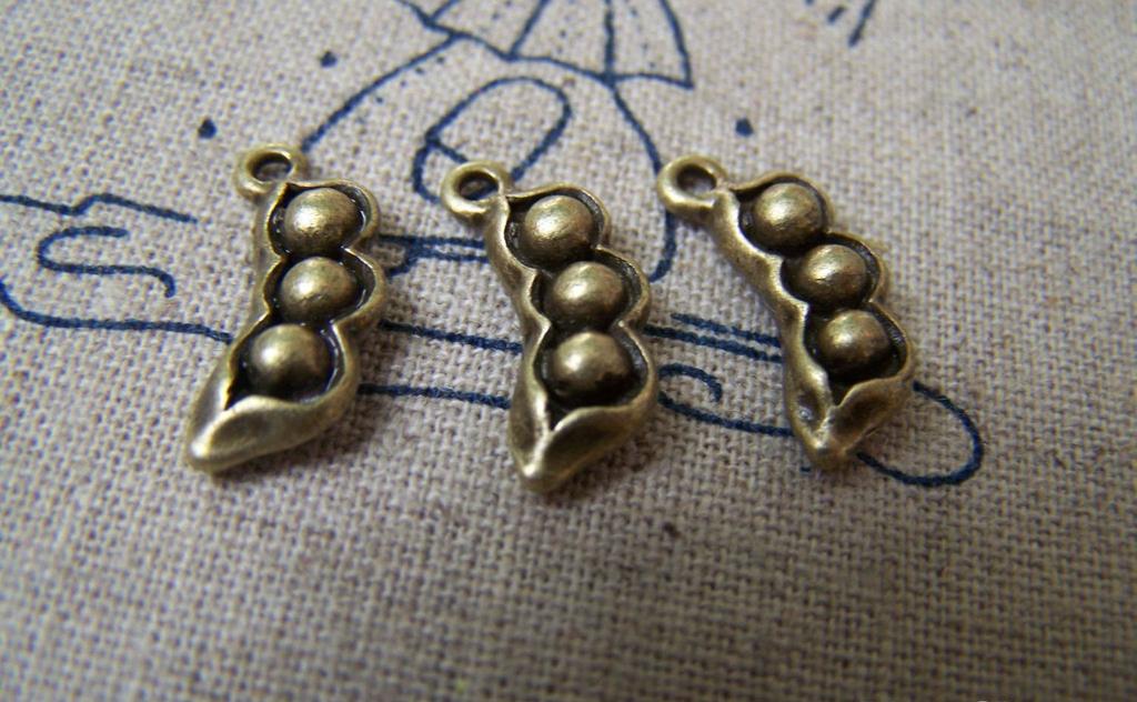 Accessories - 20 Pcs Of Antique Bronze Lovely Pea Pod Charms Pendants 7x16mm A354