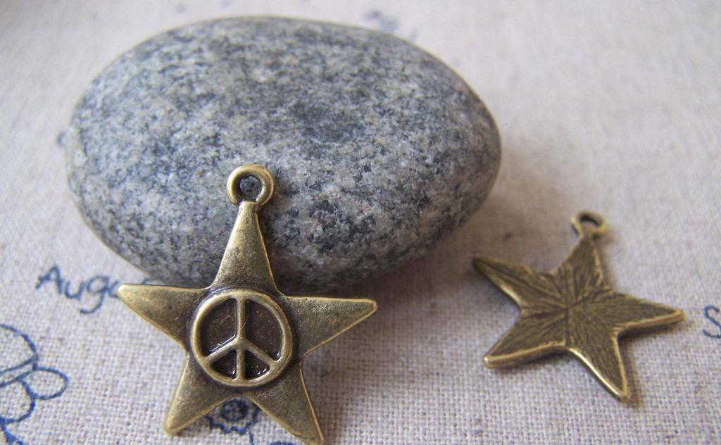 Accessories - 20 Pcs Of Antique Bronze Peace Symbol Star Charms 24mm A4275