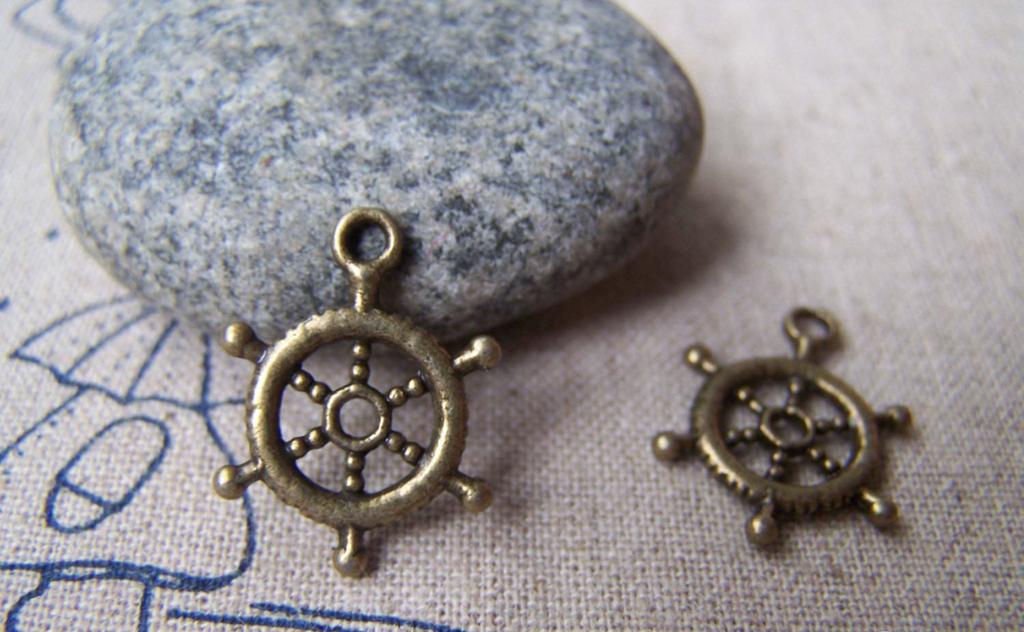 Accessories - 20 Pcs Of Antique Bronze Rudder Charms 15x20mm A1276