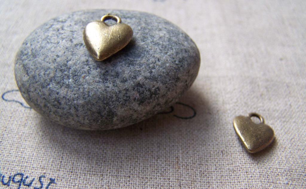 Accessories - 20 Pcs Of Antique Bronze Smooth Heart Charms 10x14mm A1499