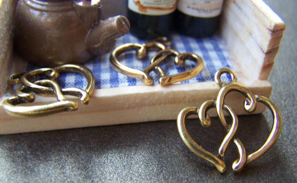 Accessories - 20 Pcs Of Antique Gold Double Heart Charms 16x20mm A913