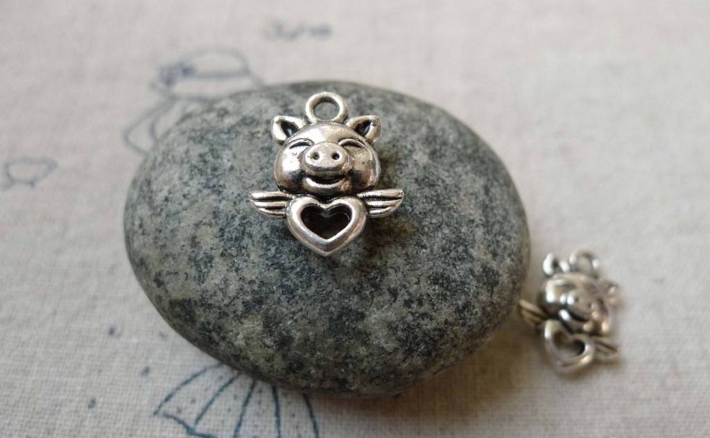 Accessories - 20 Pcs Of Antique Silver 3D Pig Heart Charms 13x13mm A6459