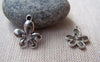 Accessories - 20 Pcs Of Antique Silver Cut Out Flower Charms Pendants 13x14mm A1015