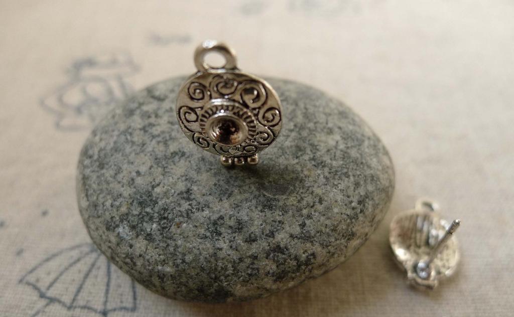 Accessories - 20 Pcs Of Antique Silver Earring Posts With Loop Steel Pin 10.5x15mm A6227