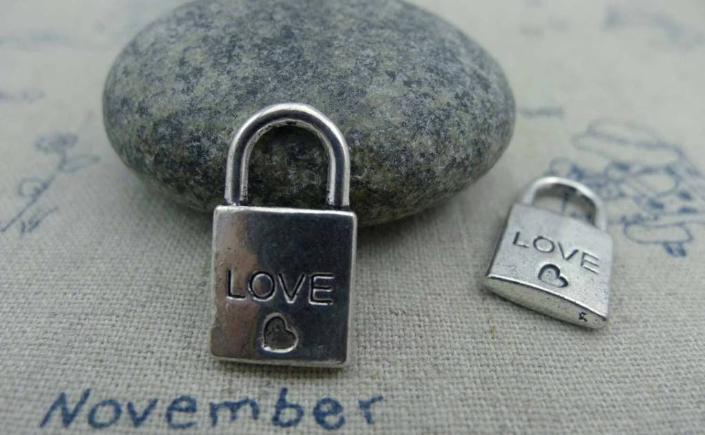 Accessories - 20 Pcs Of Antique Silver Love Heart Lock Charms Double Sided 11x20mm A1235