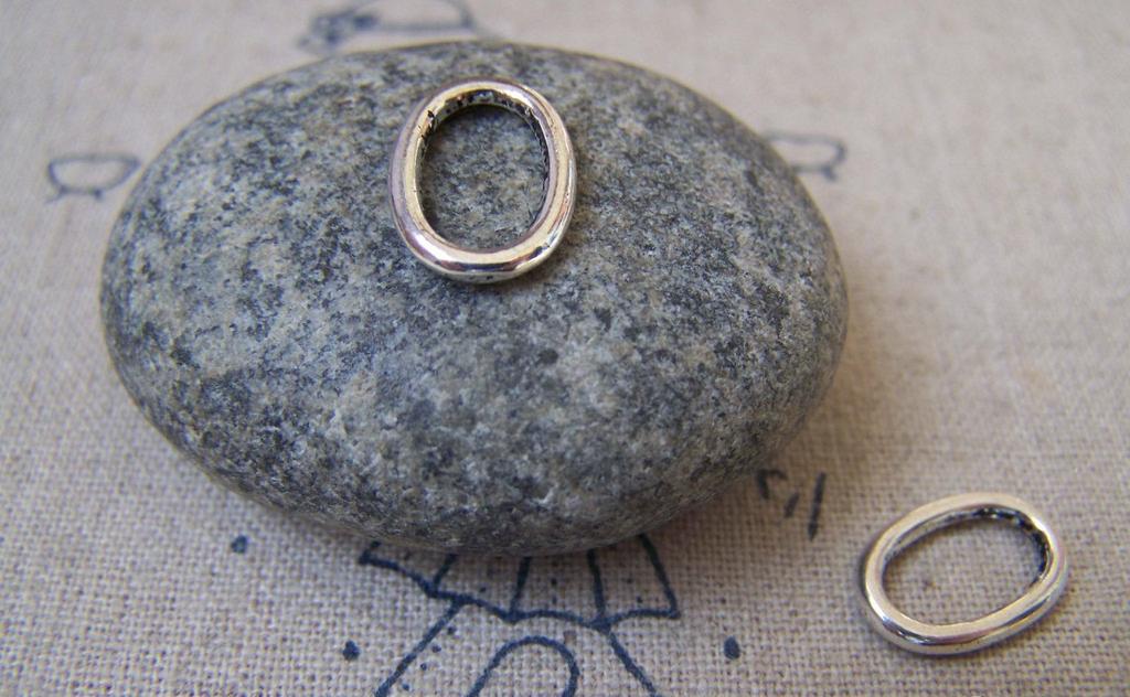 Accessories - 20 Pcs Of Antique Silver Smooth Oval Ring Connector 9x13mm A2276