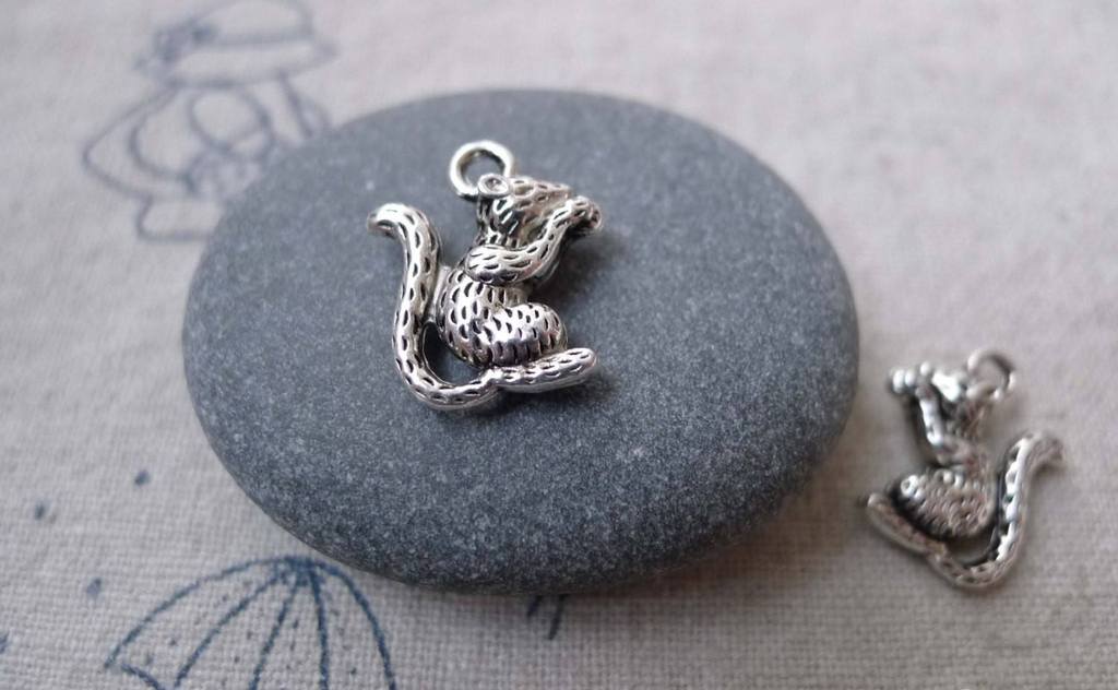 Accessories - 20 Pcs Of Antique Silver Squirrel Charms 13x15mm A7558