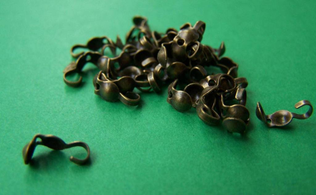 Accessories - 200 Pcs Of Antique Bronze Fold Over Clamshell Clasps Bead Tips 3x9mm A2111