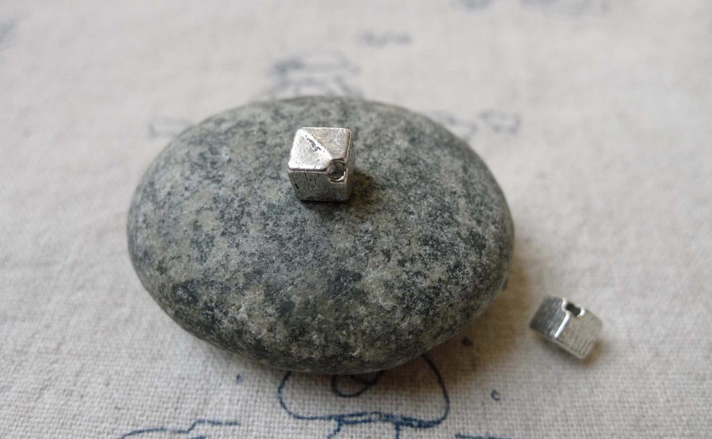 Accessories - 30 Pcs Antique Silver 3D Cubic Beads Spacer Beads Charms 4.5mm A6574