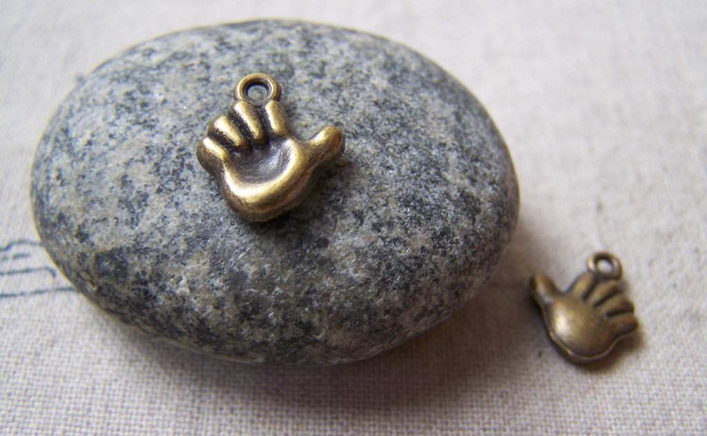 Accessories - 30 Pcs Of Antique Bronze Fat Baby Hand Charms 11x13mm A5776