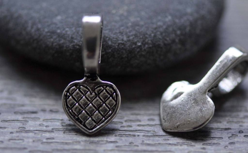 Accessories - 30 Pcs Of Antique Silver Lovely Heart Bail Charms 9x18mm A7794