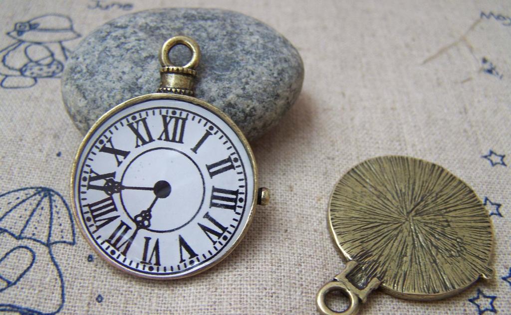 Accessories - 4 Pcs Of Antique Bronze Enamel Clock Charms Size 31x39mm A474