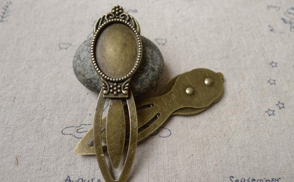Accessories - 4 Pcs Of Antique Bronze Hair Clips Base Settings Match 18x25mm Cabochon A6913