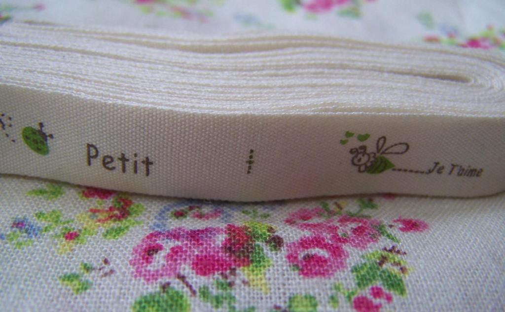 Accessories - 5.46 Yards (5 Meters) Bee Flower Mushroom Beetle Print Cotton Ribbon Label String Green A2648