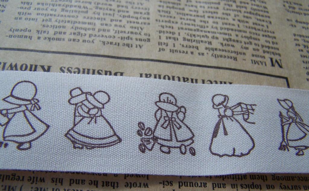 Accessories - 5.46 Yards (5 Meters) Lovely Girl Sue Print Cotton Ribbon Label String A2658