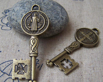 Accessories - 5 Pcs Of Antique Bronze Jesus Key Pendants Charms 19x52mm A196