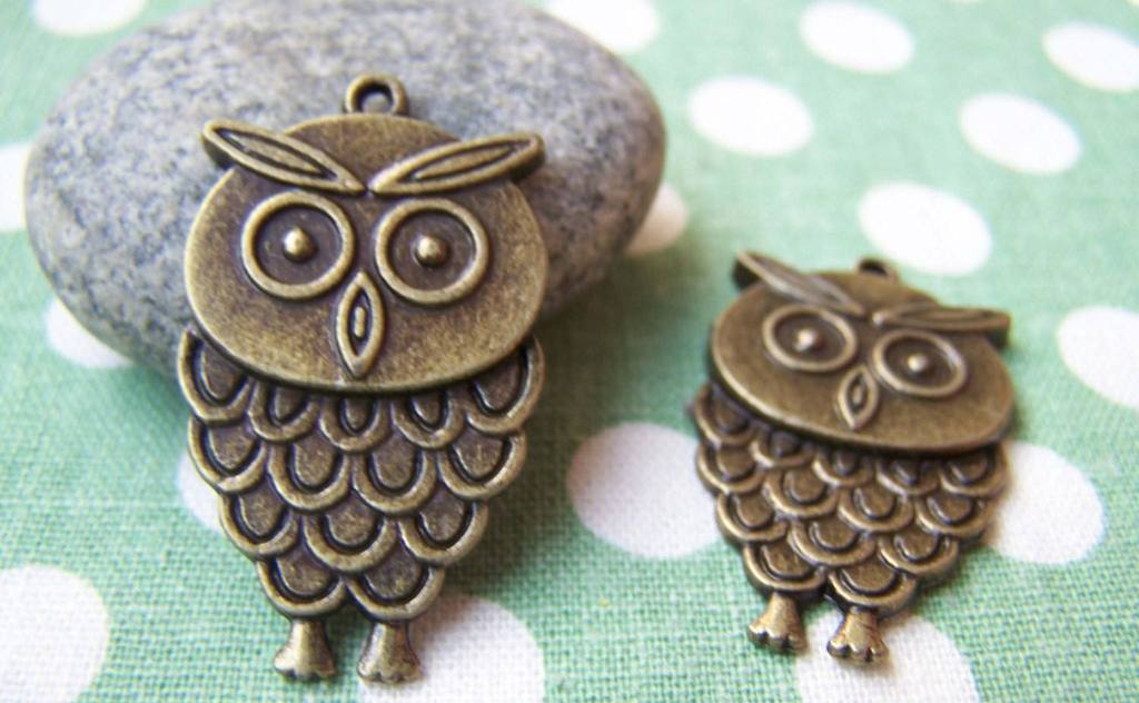 Accessories - 5 Pcs Of Antique Bronze Lovely Owl Charms Pendants 20.5x35mm A140