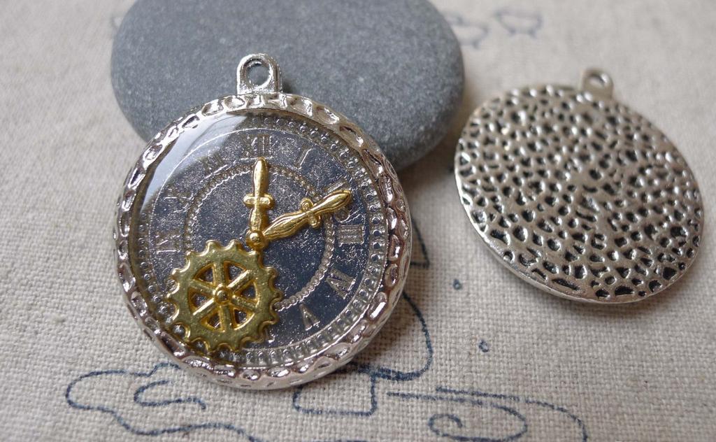 Accessories - 5 Pcs Of Antique Silver Enamel Clock Charms Size 28x32mm A7086