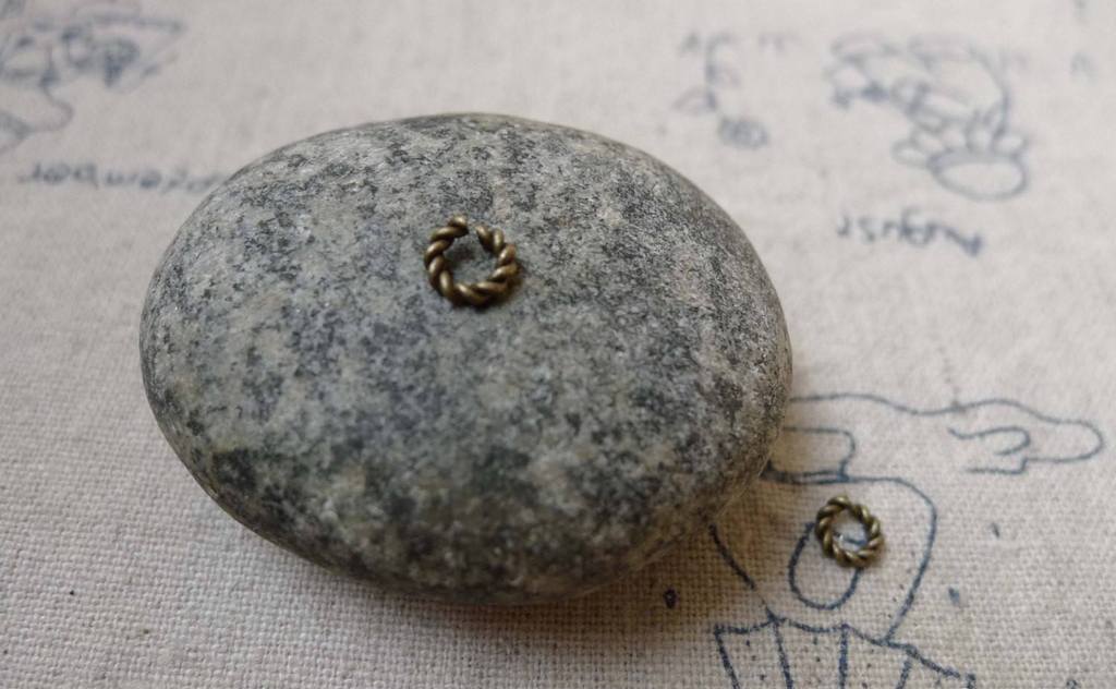Accessories - 50 Pcs Antique Bronze Brass Twisted Coiled Loop Jump Ring 1.2x5mm A6058