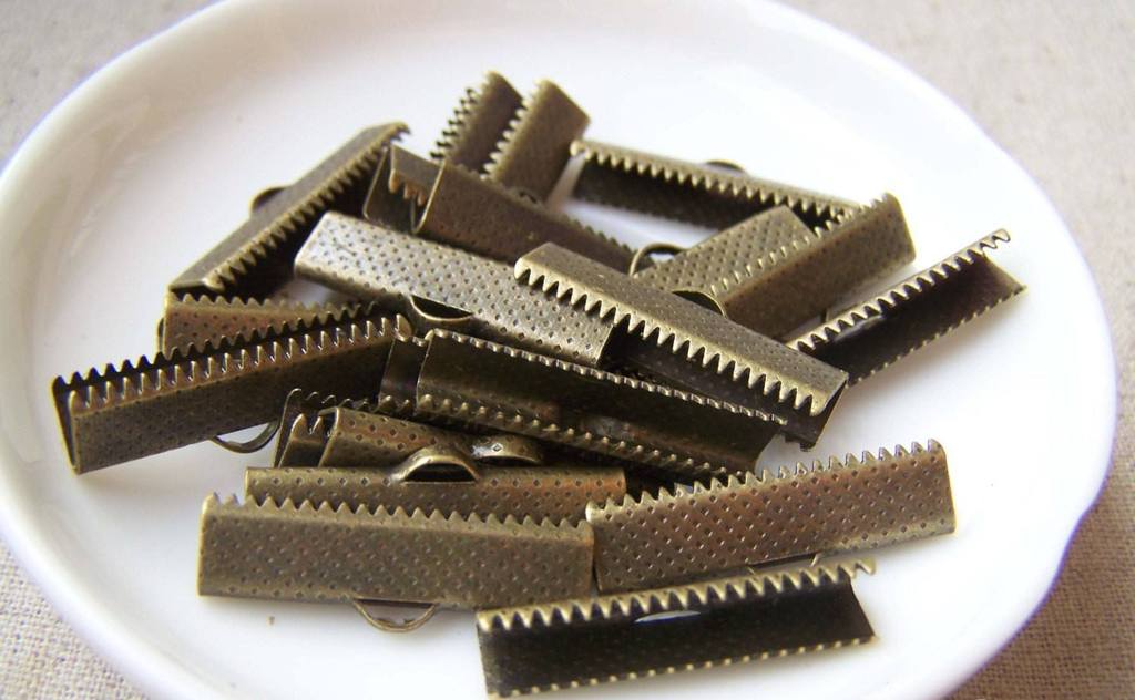 Accessories - 50 Pcs Of Antique Bronze Brass Ribbon Ends Clamps Fasteners Clasps 25mm A2780