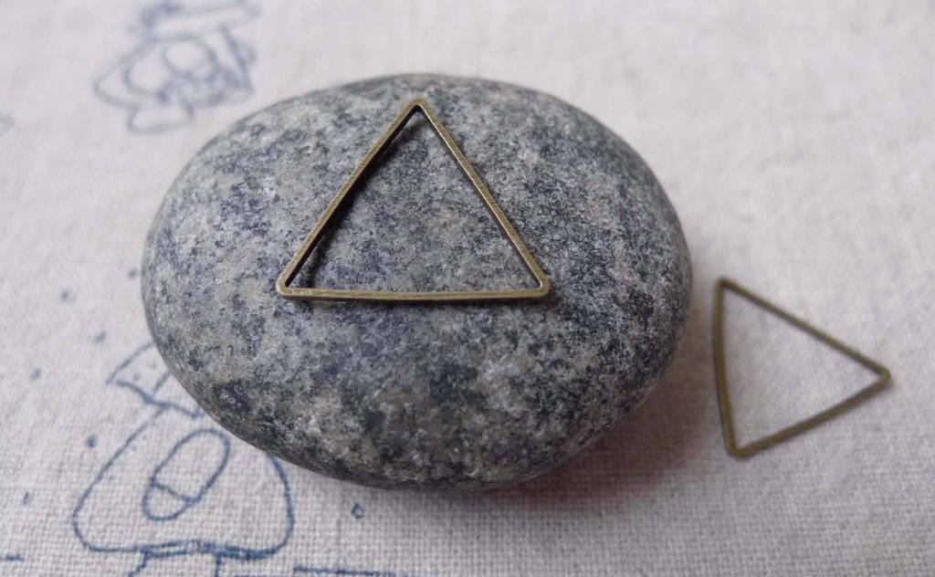 Accessories - 50 Pcs Of Antique Bronze Brass Triangle Rings 15mm A6843