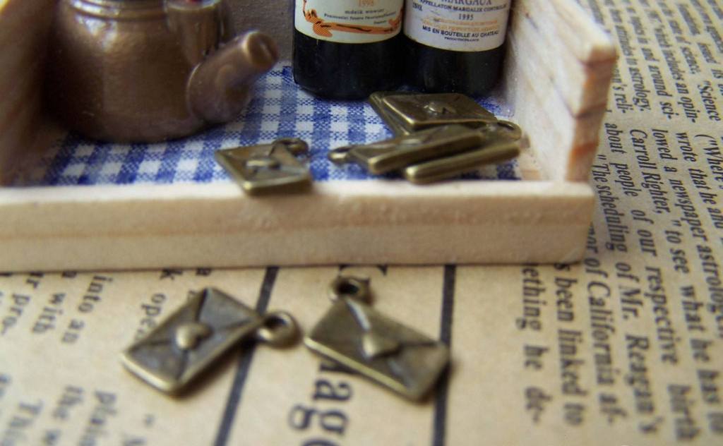 Accessories - 50 Pcs Of Antique Bronze Love Heart Mail Charms 6x10mm A498