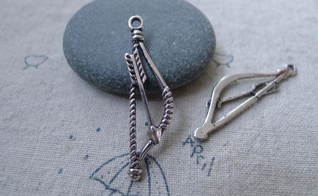 Accessories - 50 Pcs Of Antique Silver Bow And Arrow Charms 10x38mm A7678